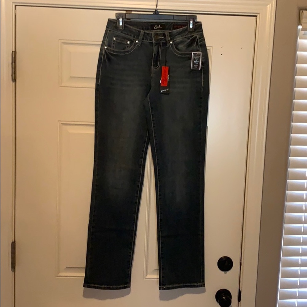 Women’s Earl Jean